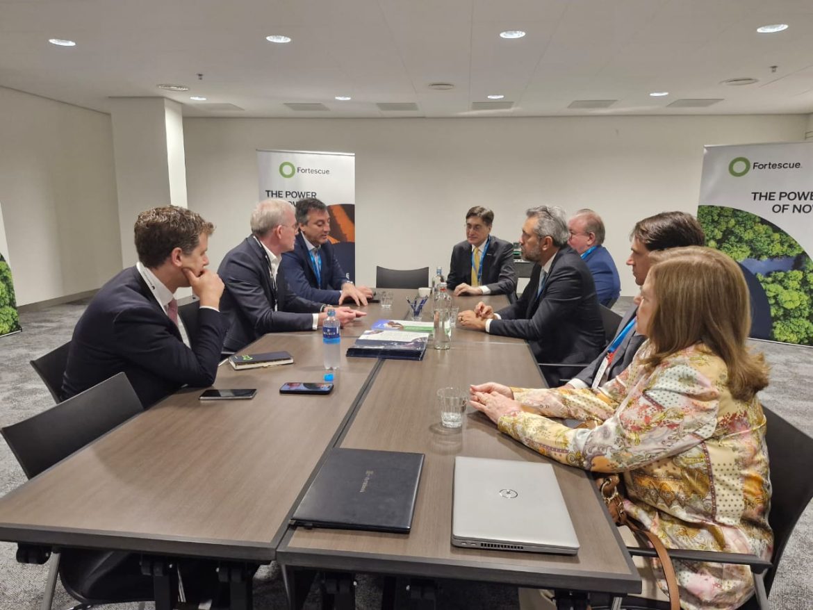 Missão Internacional do Consórcio Nordeste Memorando de Entendimento com a Eletrobras, para a produção de hidrogênio verde (H2V) e seus derivados, como amônia verde, no Complexo Industrial e Portuário do Pecém (CIPP), na Região Metropolitana de Fortaleza.