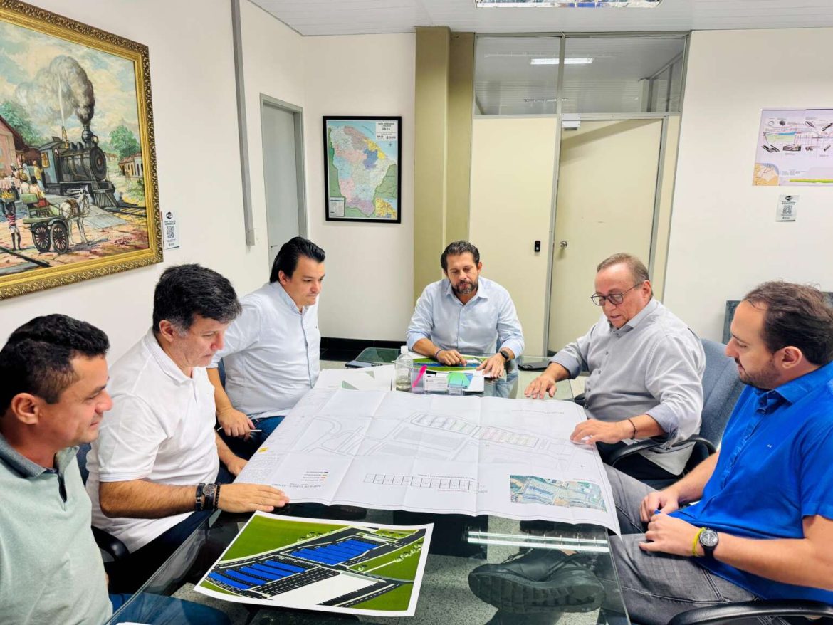 2.-Ordem-de-Servico-1536×1152-1 A obra será executada com recursos do Fundo de Incentivo à Eficiência Energética (FIEE), administrado pela Seinfra.